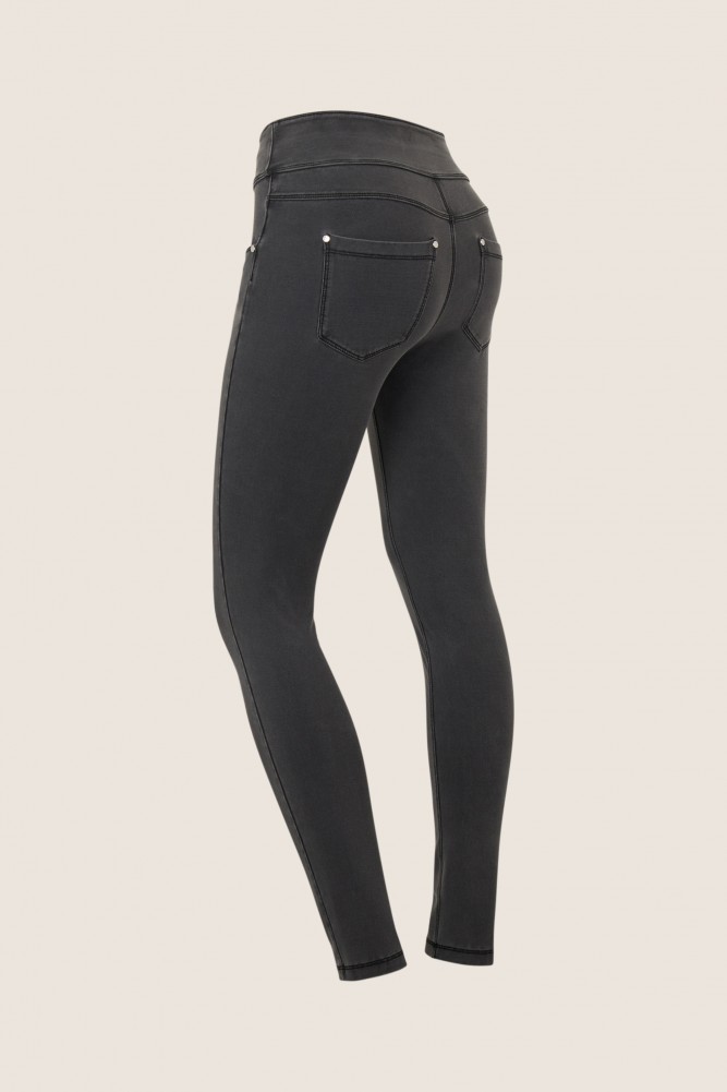 Hlače N.O.W.® s preklopivim pojasom od denim tkanine