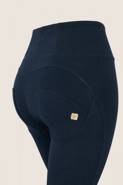 WR.UP® skinny hlače push-up z visokim pasom iz organskega bombaža, FW25
