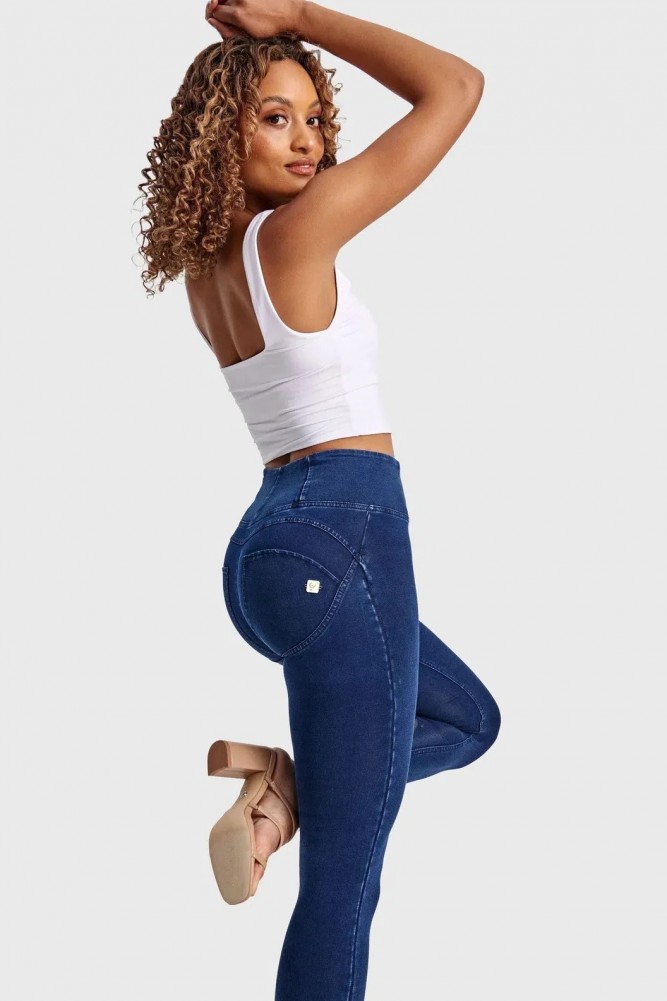  WR.UP®, VISOK PAS, SKINNY, TEMEN DENIM S TEMNIMI ŠIVI, ORGANSKI BOMBAŽ