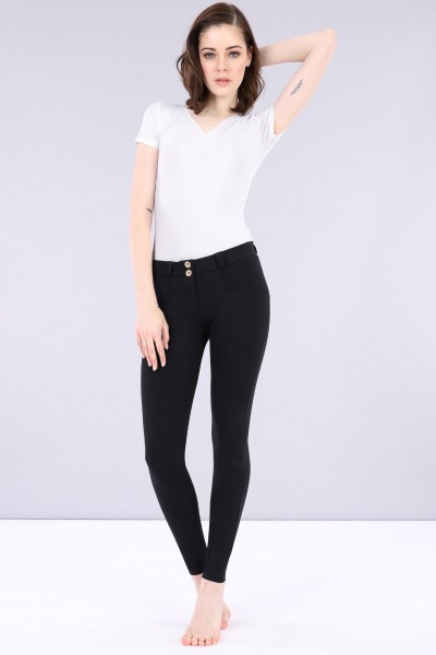 WR.UP® skinny push up hlače iz organskega bombaža z običajnim pasom