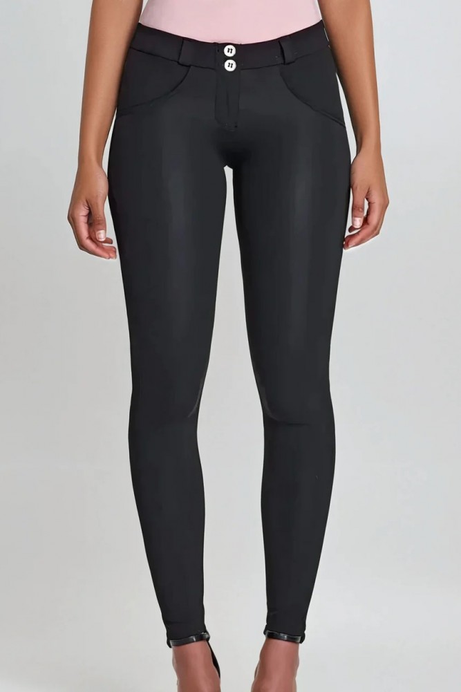 WR.UP®, NORMALEN PAS, SKINNY, D.I.W.O.® PRO TKANINA, ČRNE BARVE