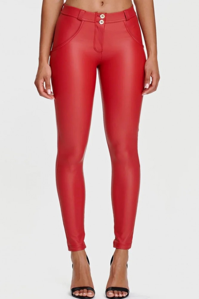 WR.UP® SKINNY HLAČE IZ EKOLOŠKEGA USNJA V NORMALNEM PASU