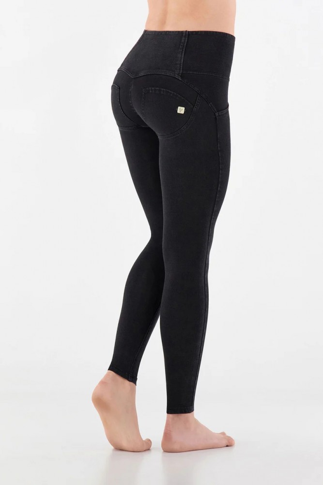 WR.UP® Push Up skinny hlače z visokim pasom in gumbi,