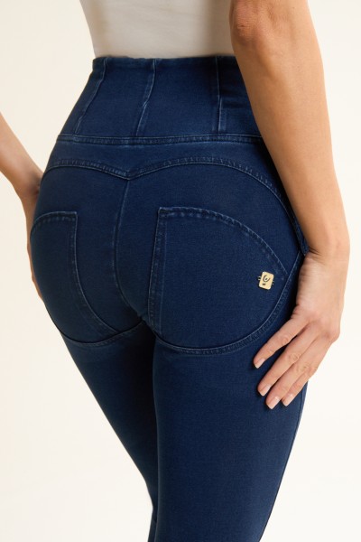 WR.UP® denim, visok pas, normalna dolžina, z zadrgo, temno modre z modrimi šivi