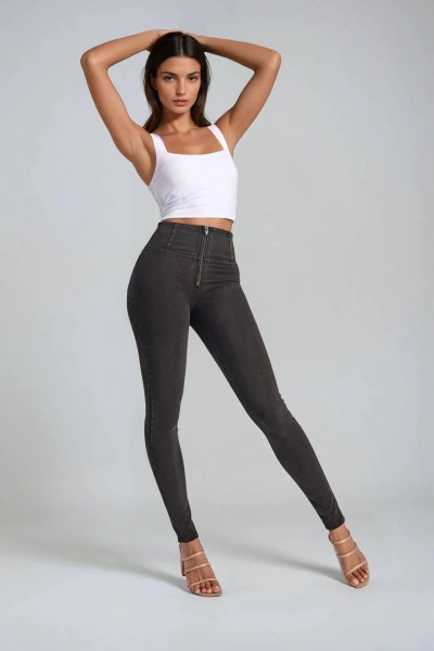 WR.UP® denim, visok pas, normalna dolžina, z zadrgo, črne z črnimi šivi