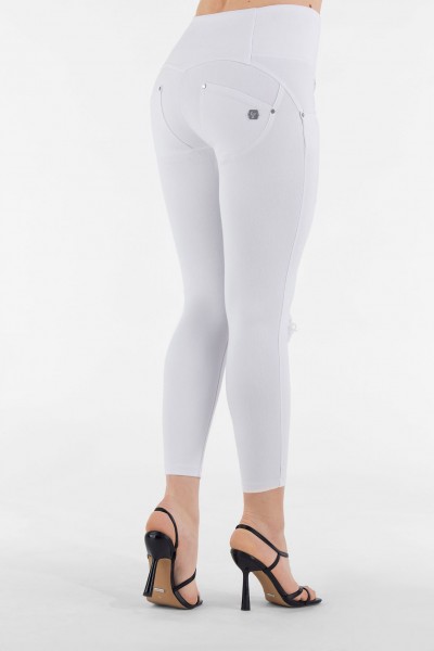 WR.UP® SNUG, VISOK PAS, SKINNY PUSH UP BELE HLAČE, SPREDAJ NATRGANE